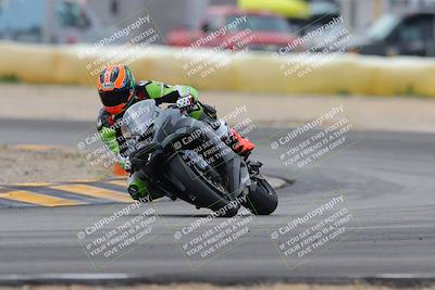 media/Jan-15-2023-SoCal Trackdays (Sun) [[c1237a034a]]/Turn 2 Set 2 (1155am)/